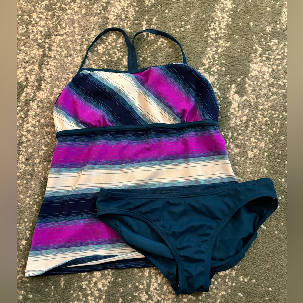 Nike 2pc Swimsuit, Size 10